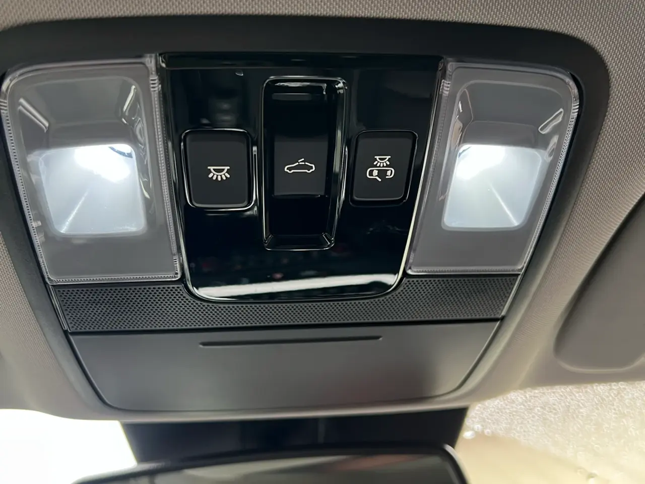 Billede 12 - KUN Kørt 22700 km.
