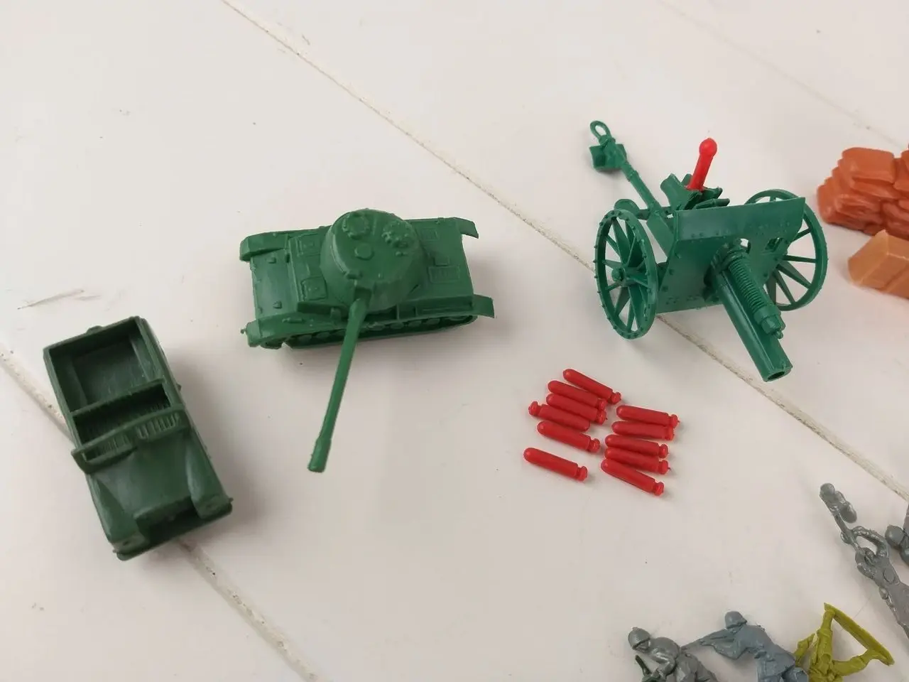 Billede 6 - Legetøjssoldater fra Airfix