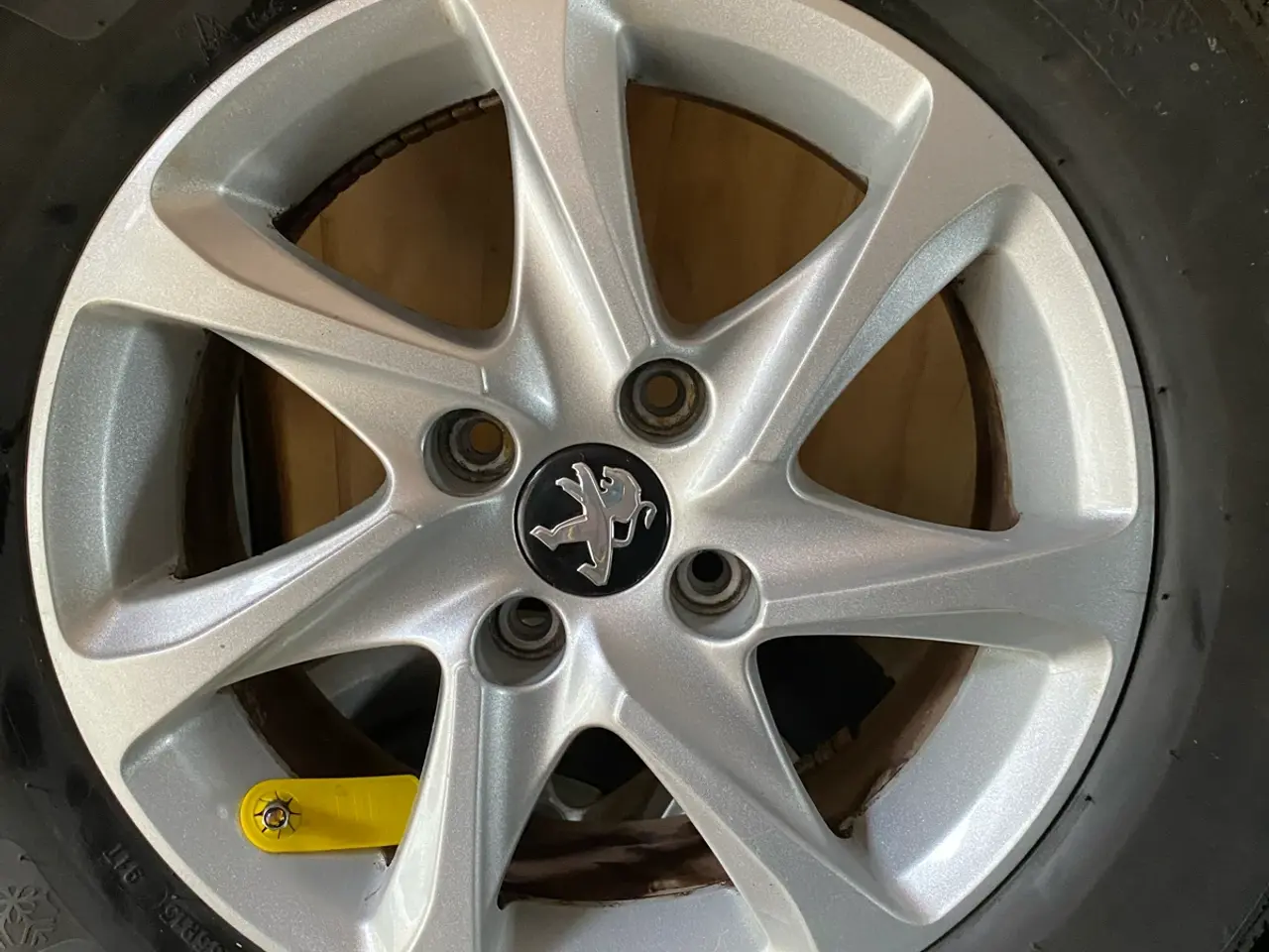 Billede 5 - Originale Peugeot alu fælge med Michelin vinterdæk