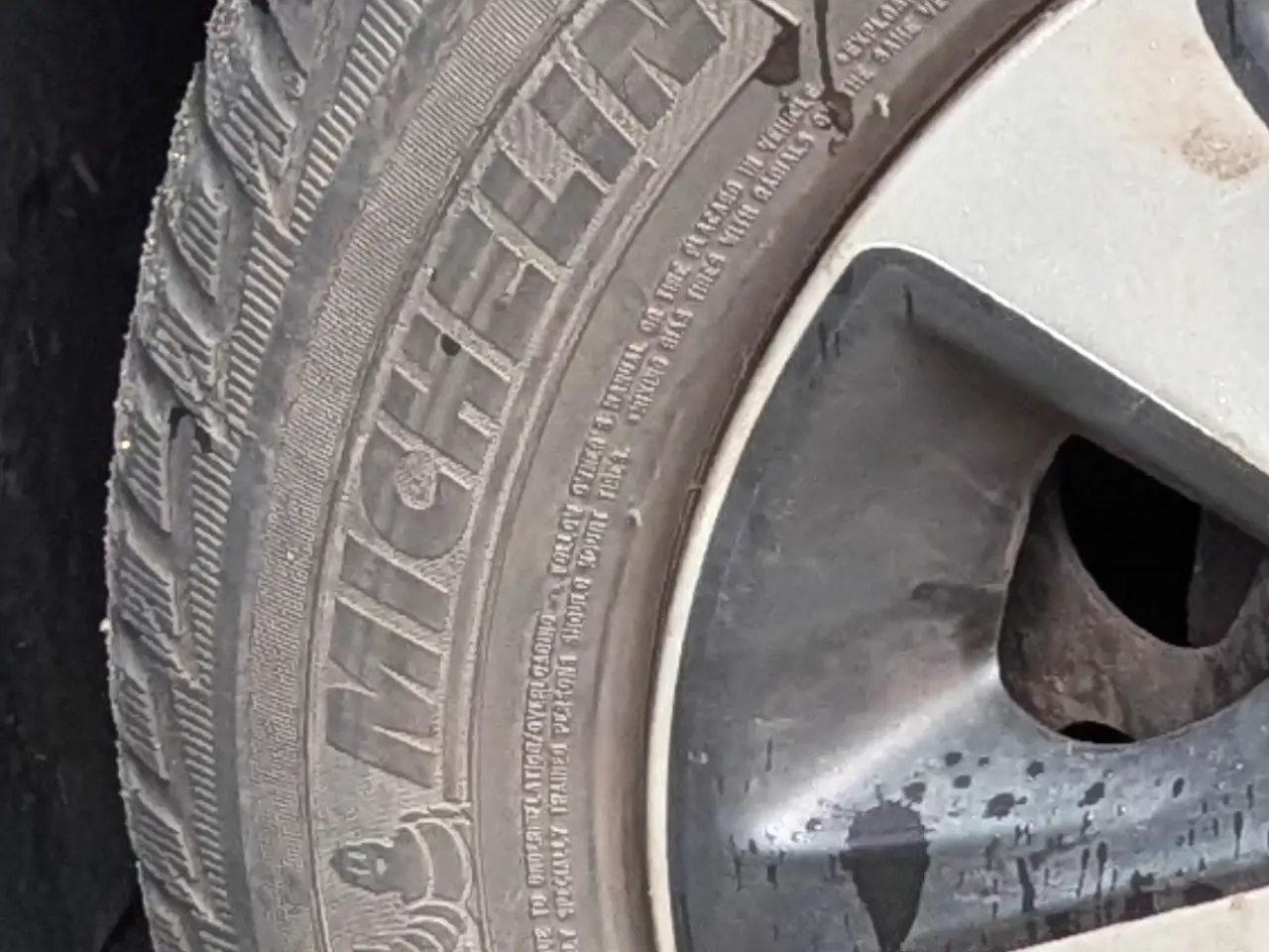 Billede 2 - Michelin vinterdæk på stålfælge 195/55/R16