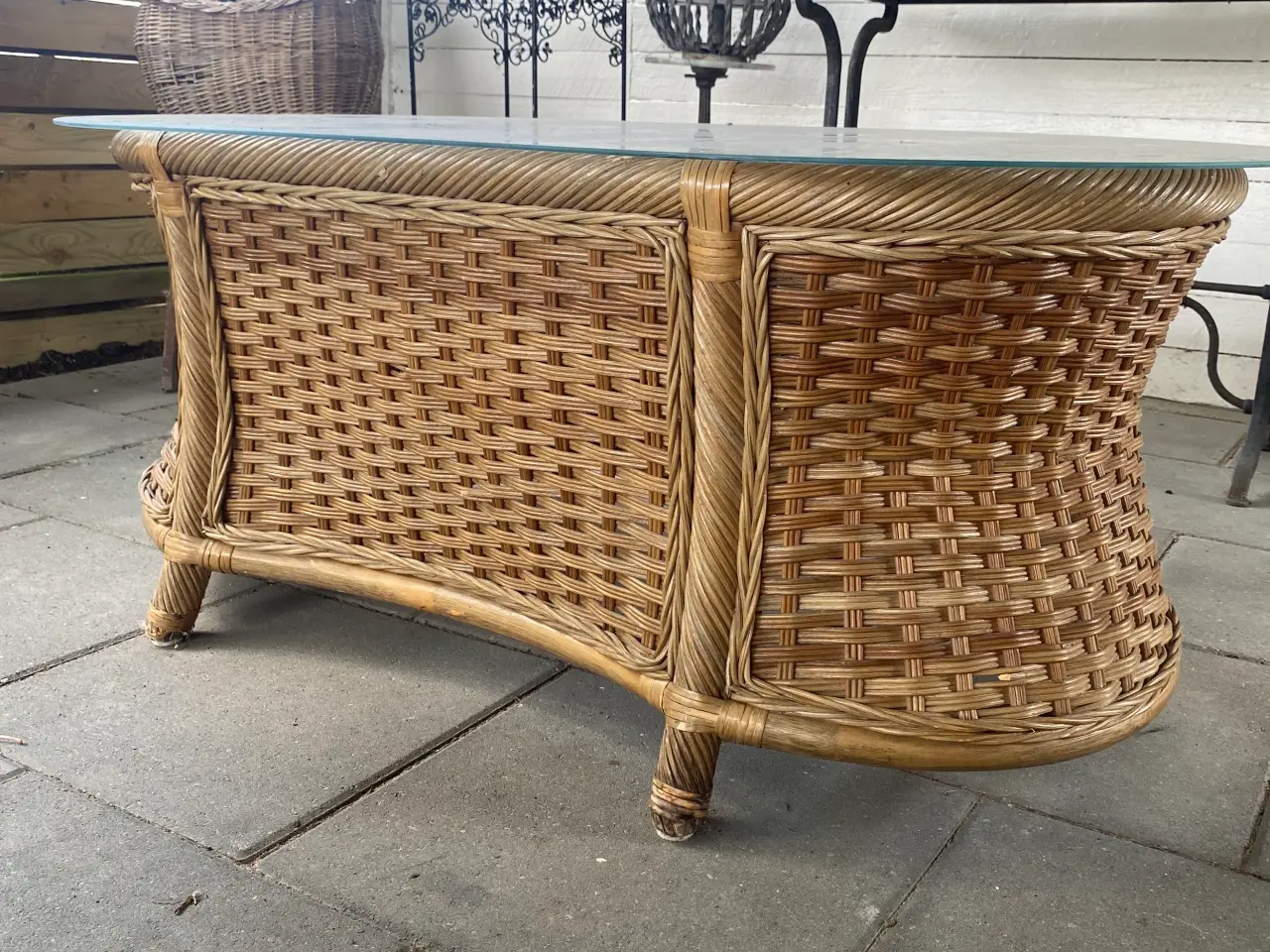 Billede 3 - Bambus sofabord med oval glasplade