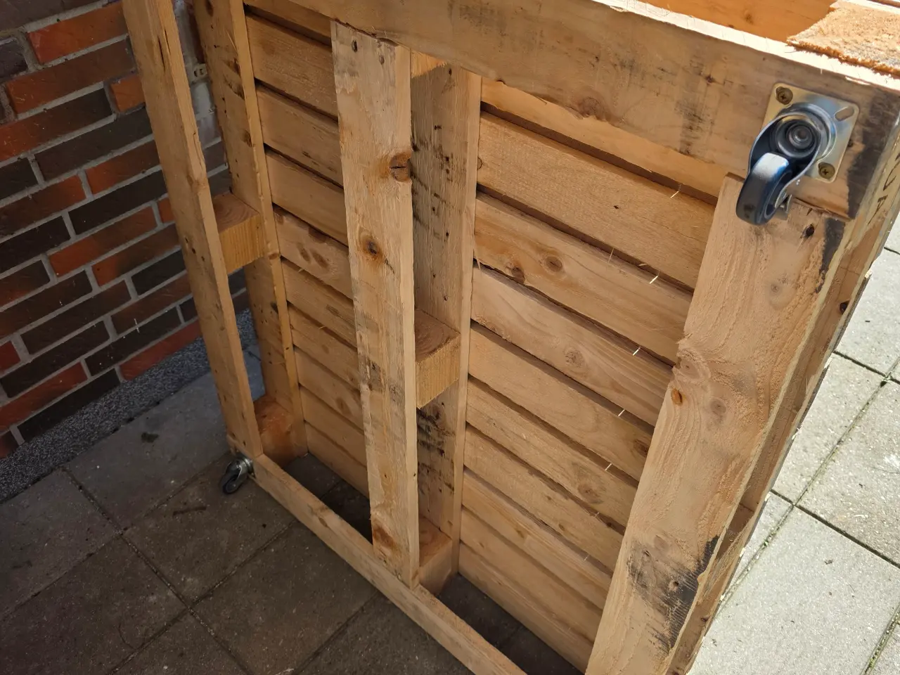 Billede 2 - 120x100 Møbelhund Paller – lager haves