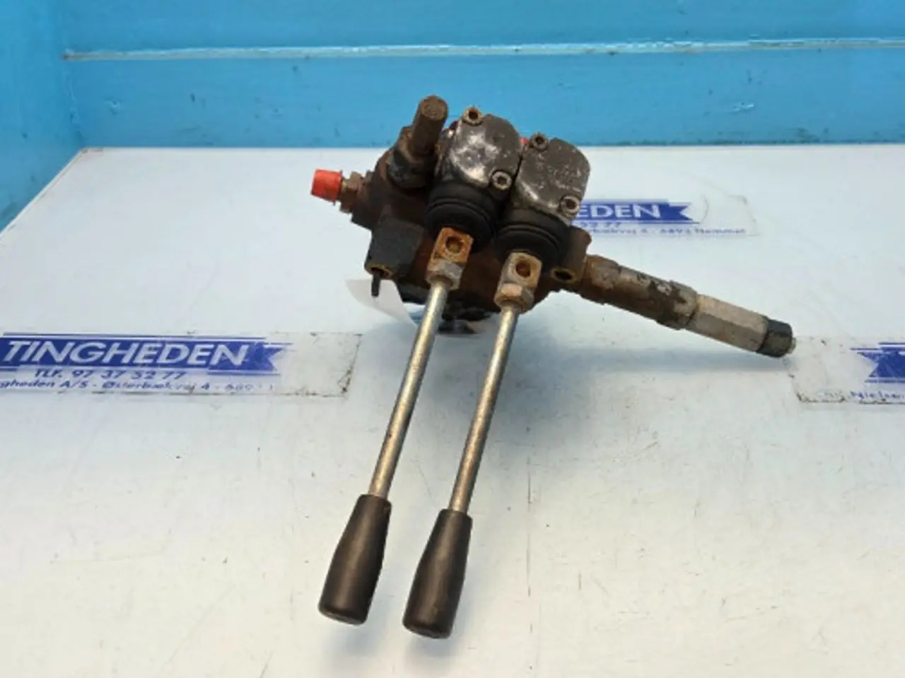 Billede 11 - New Holland BB9060S Hydraulikventil 84062215