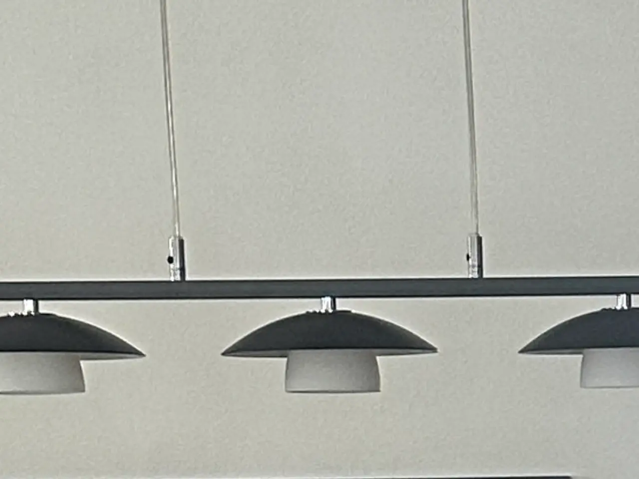 Billede 1 - Spisebordslampe med 3 pendeller.