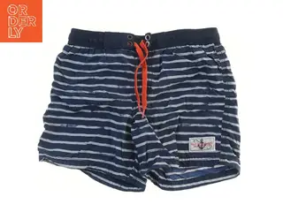 Strandshorts med striber fra H&M (str. 122)