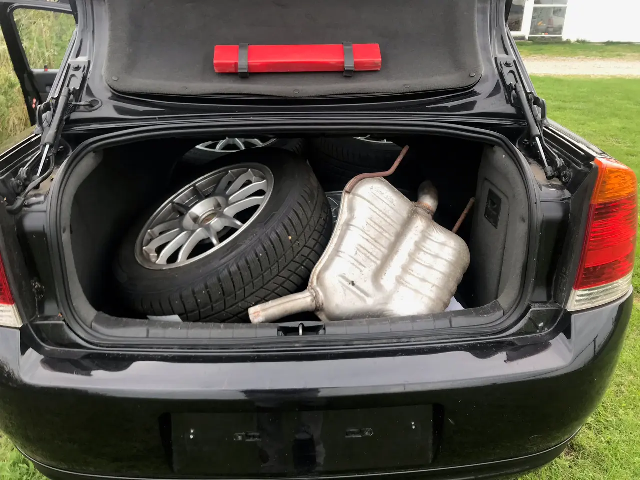 Billede 5 - Utroligt velholdt Vectra 1,8 L