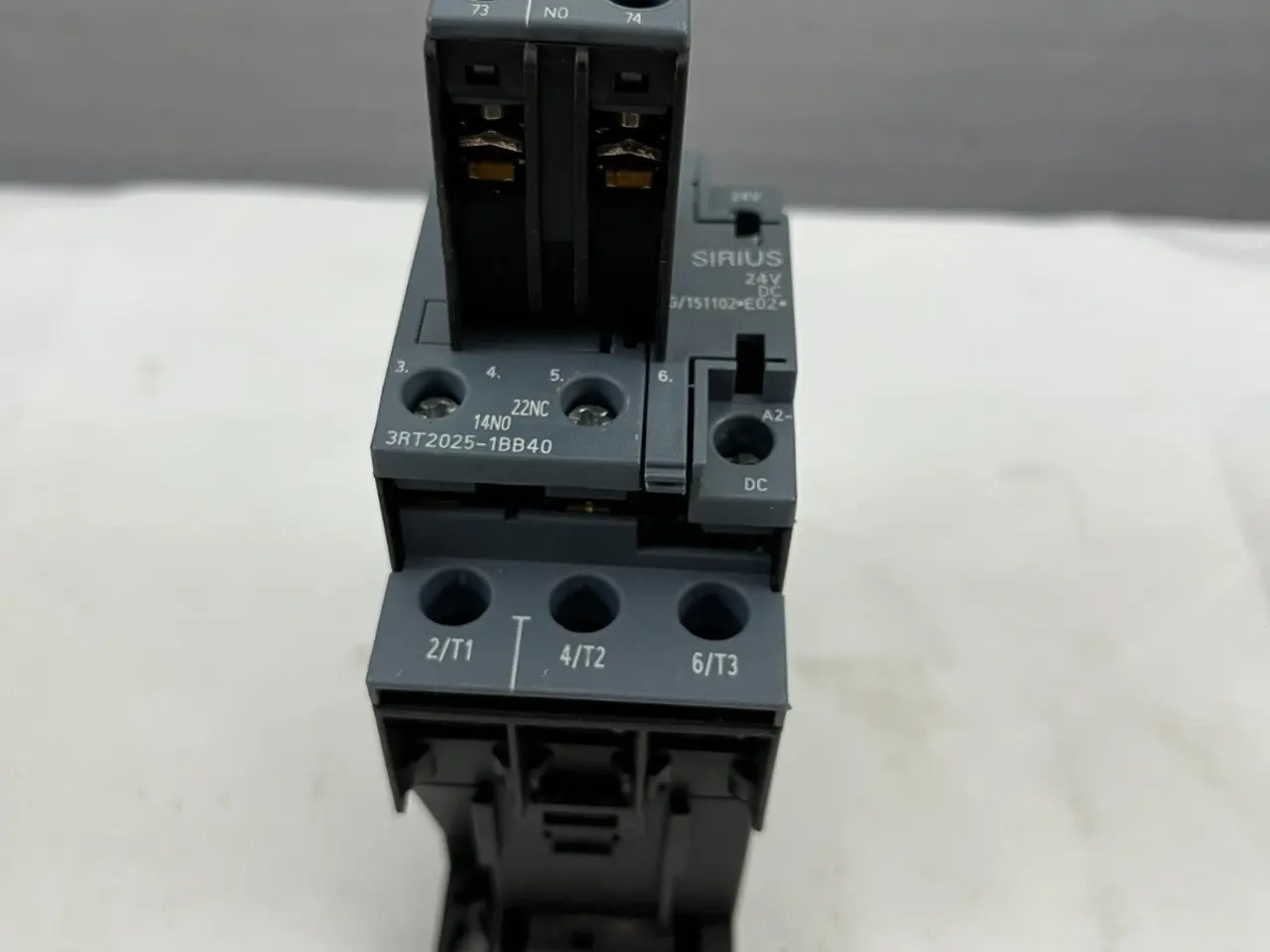 Billede 2 - Siemens SIRIUS 3RT2025-1BB40 DC kontaktor + Solid