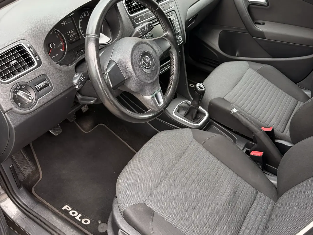 Billede 9 - Nysynet Polo 6R 1.4 comfortline 5d