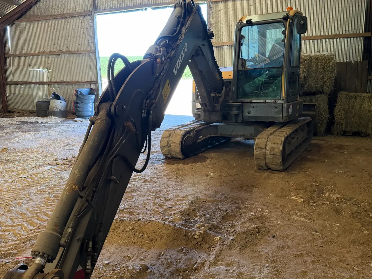 Billede 2 - Stor Volvo gravemaskine 8,7tons