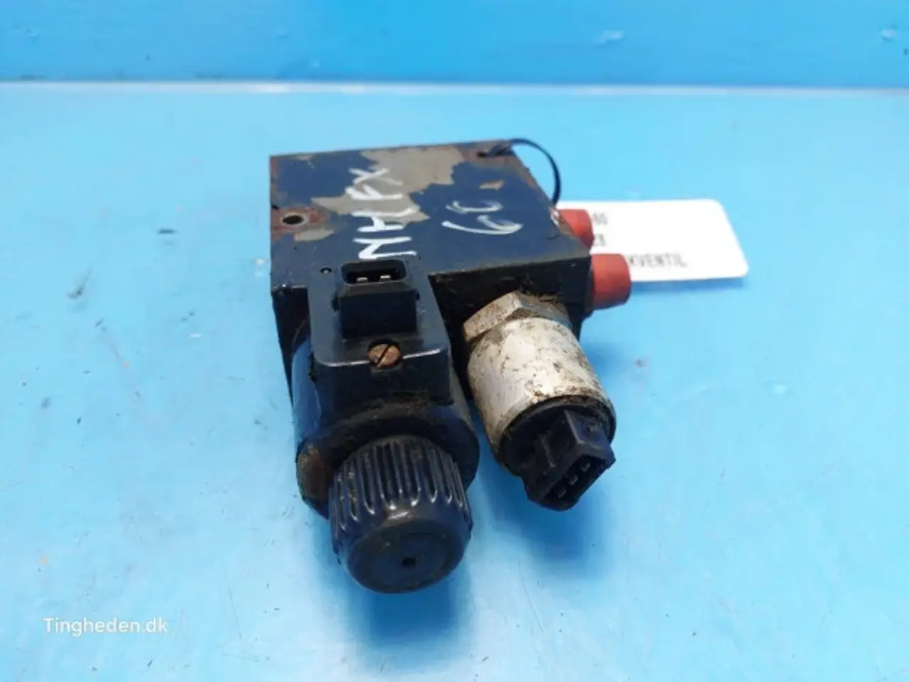 Billede 3 - New Holland FX60 Hydraulikventil 9831828