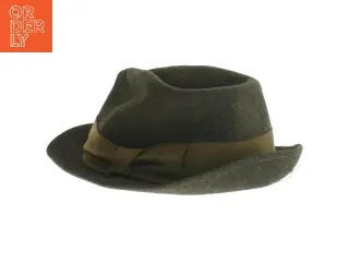 Grøn fedora hat fra Fraenkel (str. 58 )