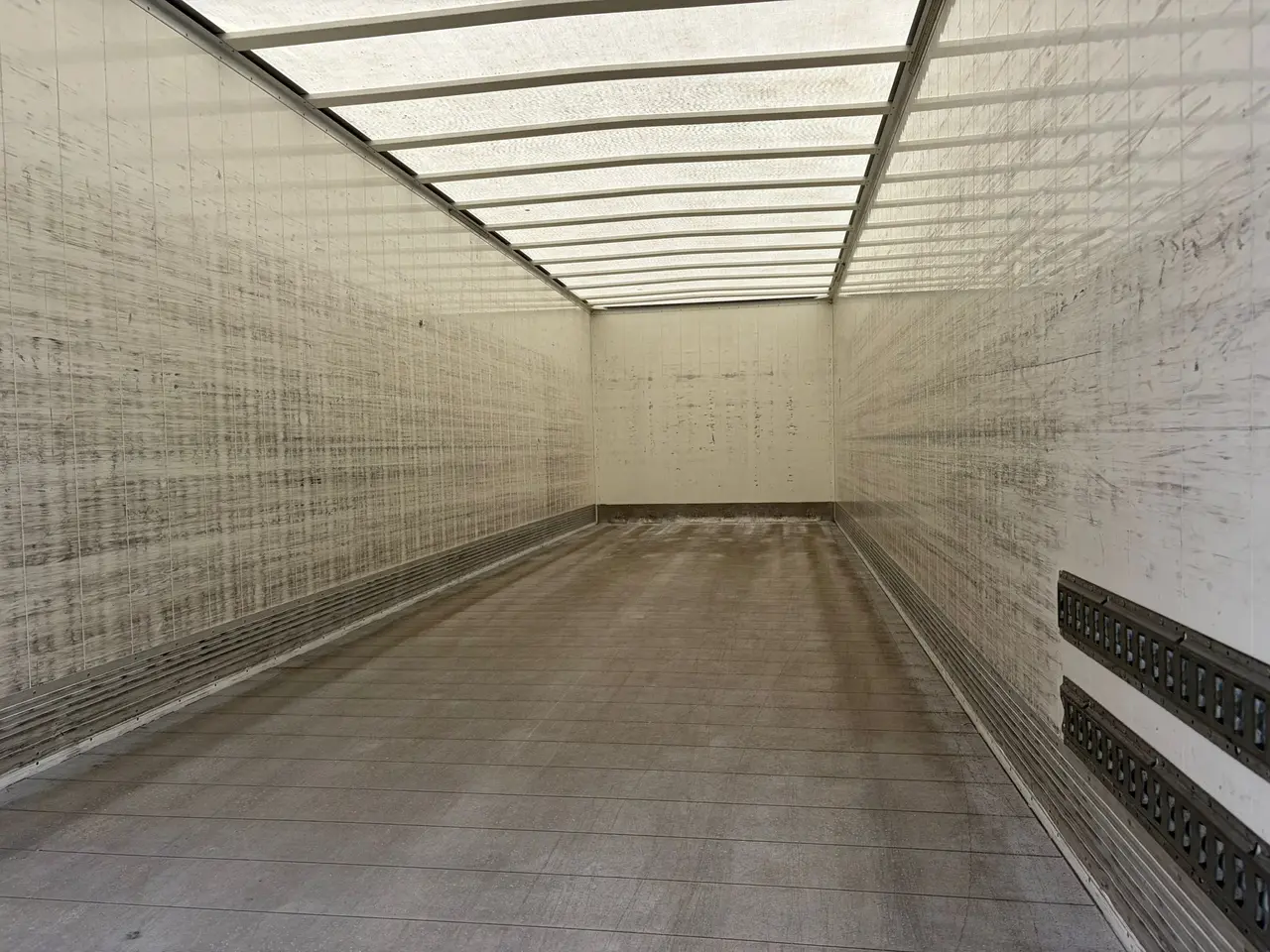 Billede 12 - MAN TGS 35.320 8x2-6, Lukket kasse