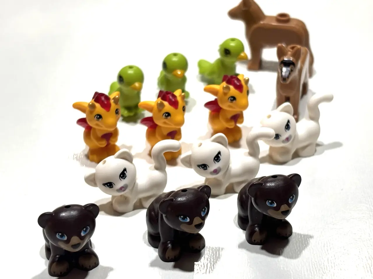 Billede 3 - 14 x Dyrefigur/minifigur/ kat,hund,drage,bjørn
