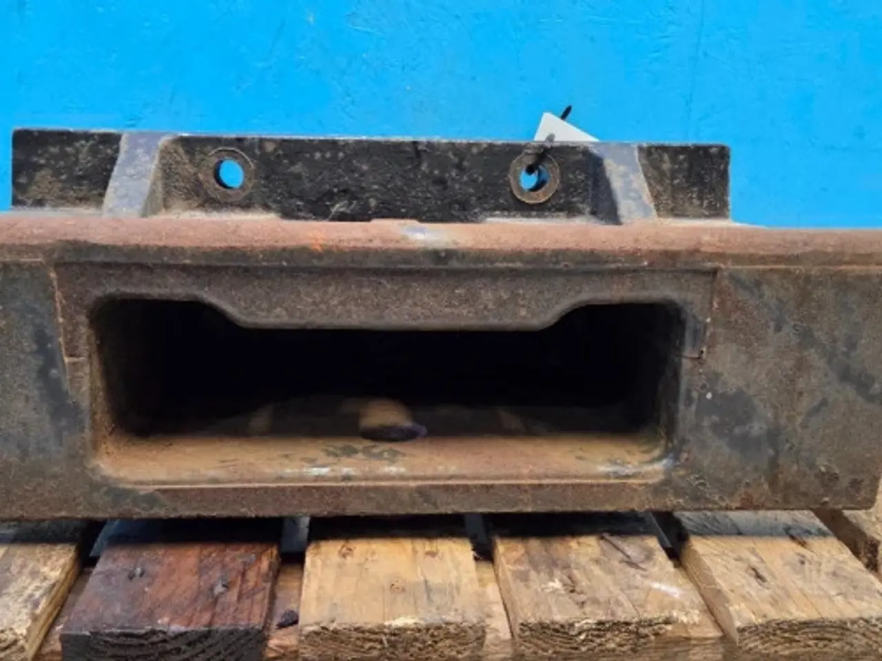 Billede 3 - New Holland TL100 Beslag 87302955