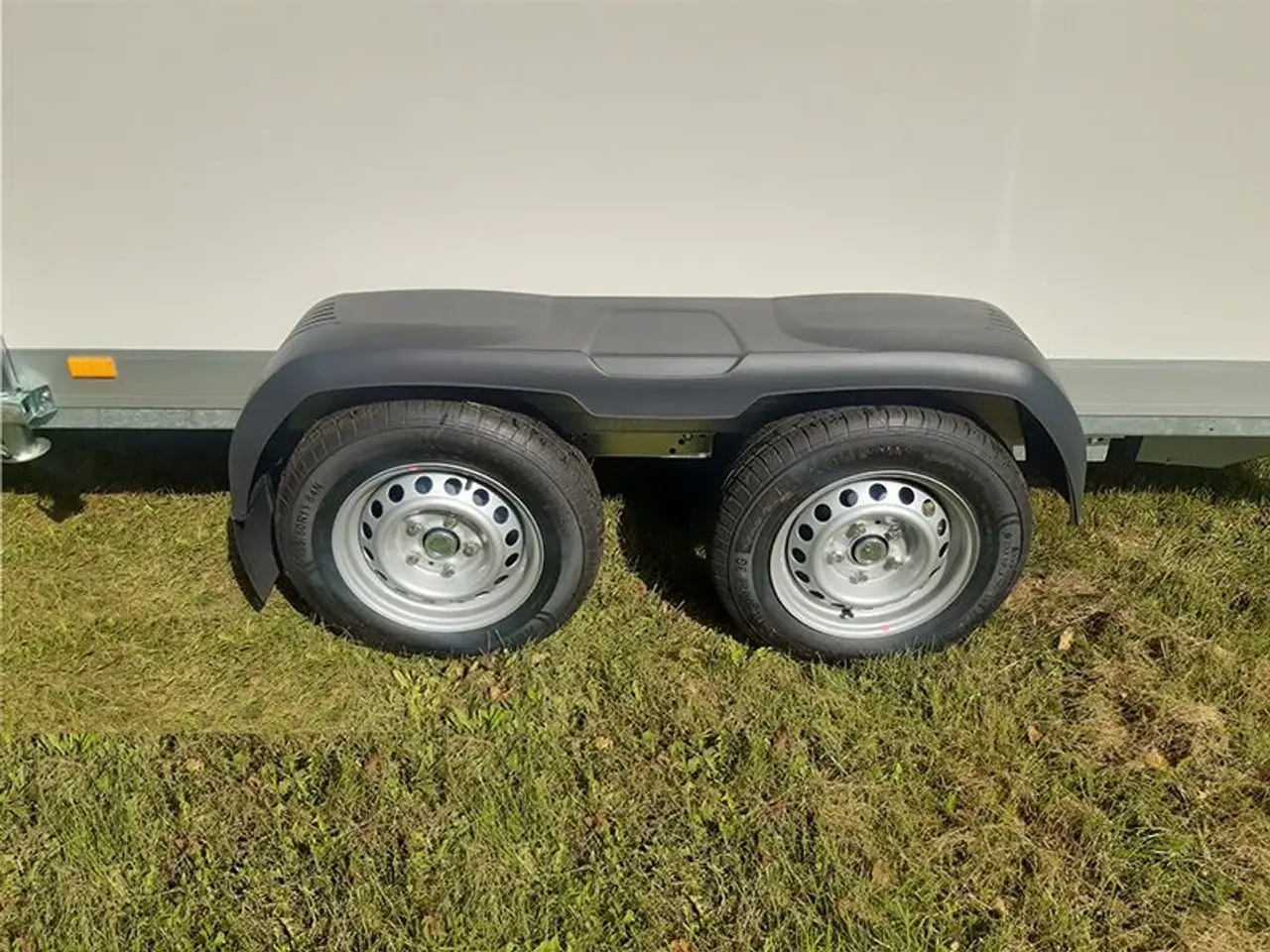 Billede 5 - Stema Cargo 305x157x184 2 akslet 2000 kg side/bag døre