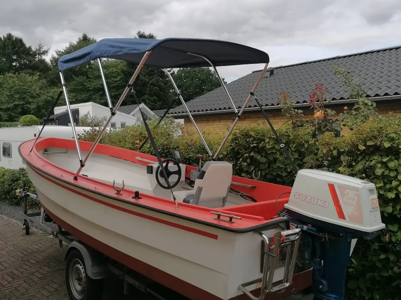 Billede 2 - Styrepultbåd 25hk trailer