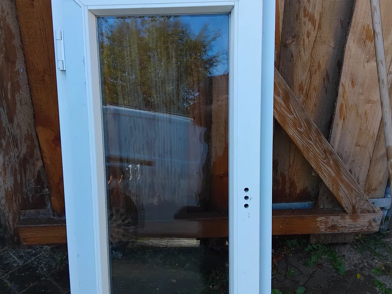 Billede 1 - Vindue 117x57 plast. Aldrig monteret