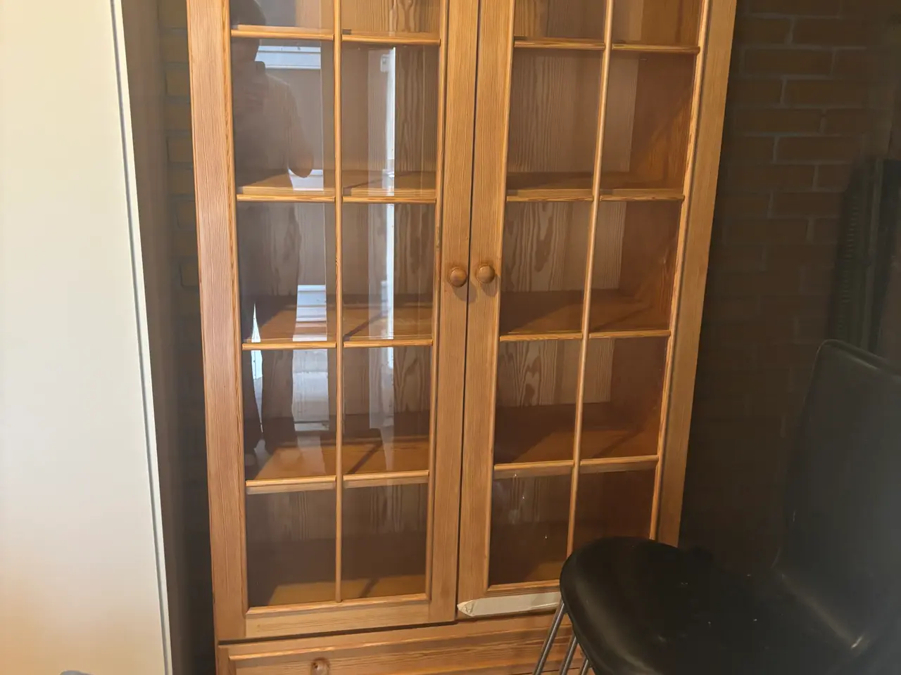 Billede 1 - Vitrine skab