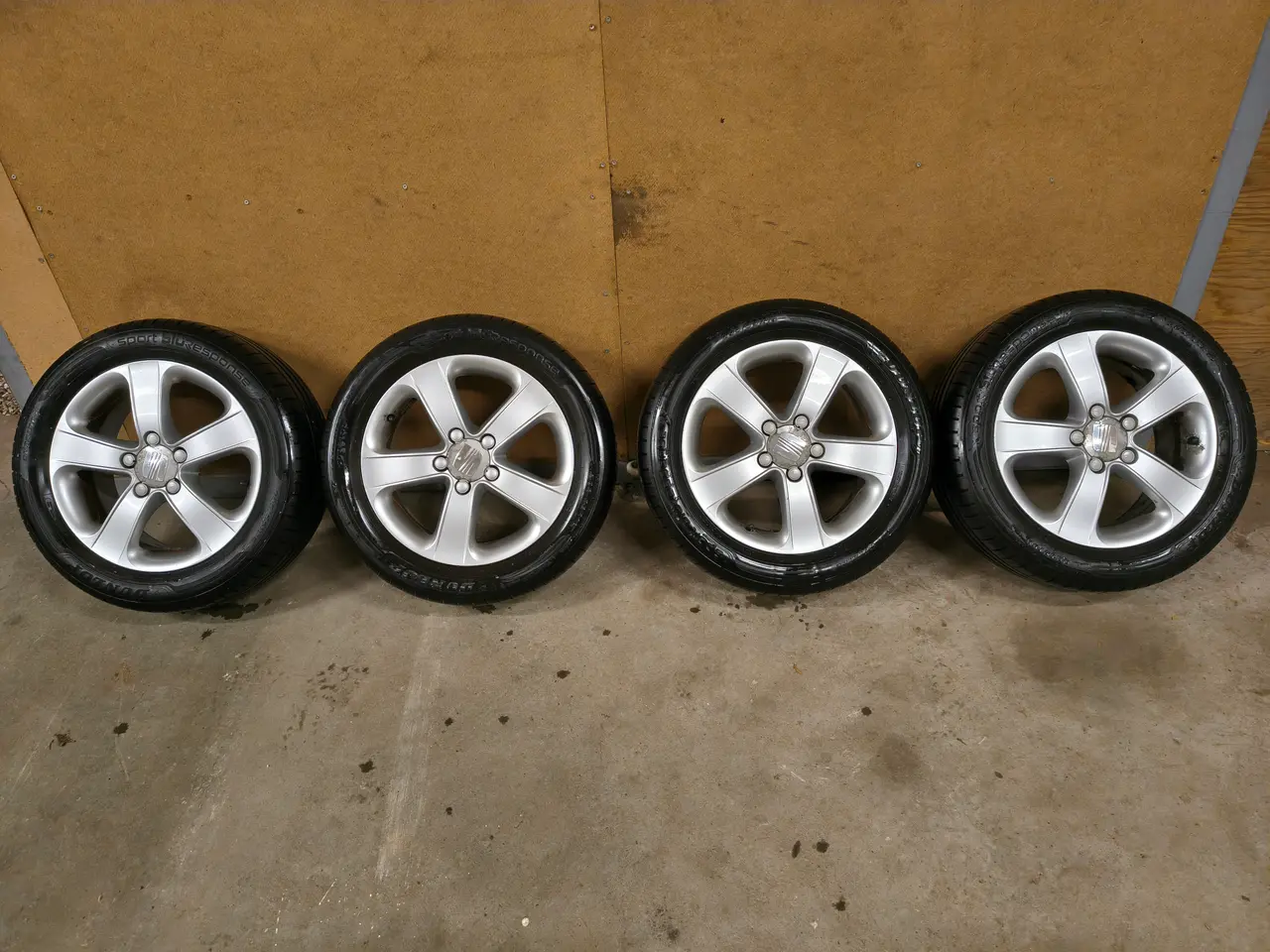 Billede 2 - 16" SEAT fælge, 205/55 R16 
