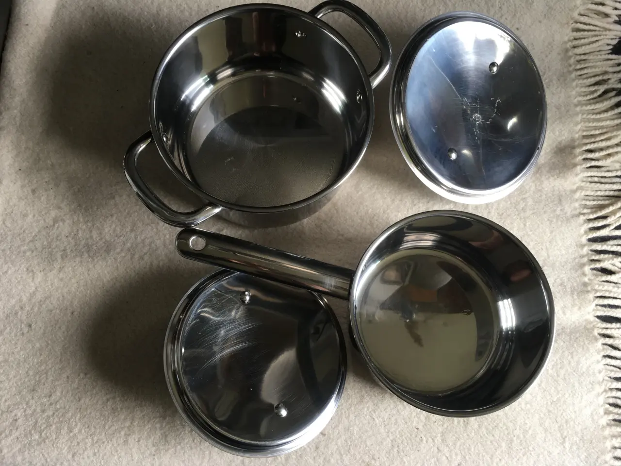 Billede 2 - 2 IKEA gryder, Ø17cm 2L og Ø20cm 3L