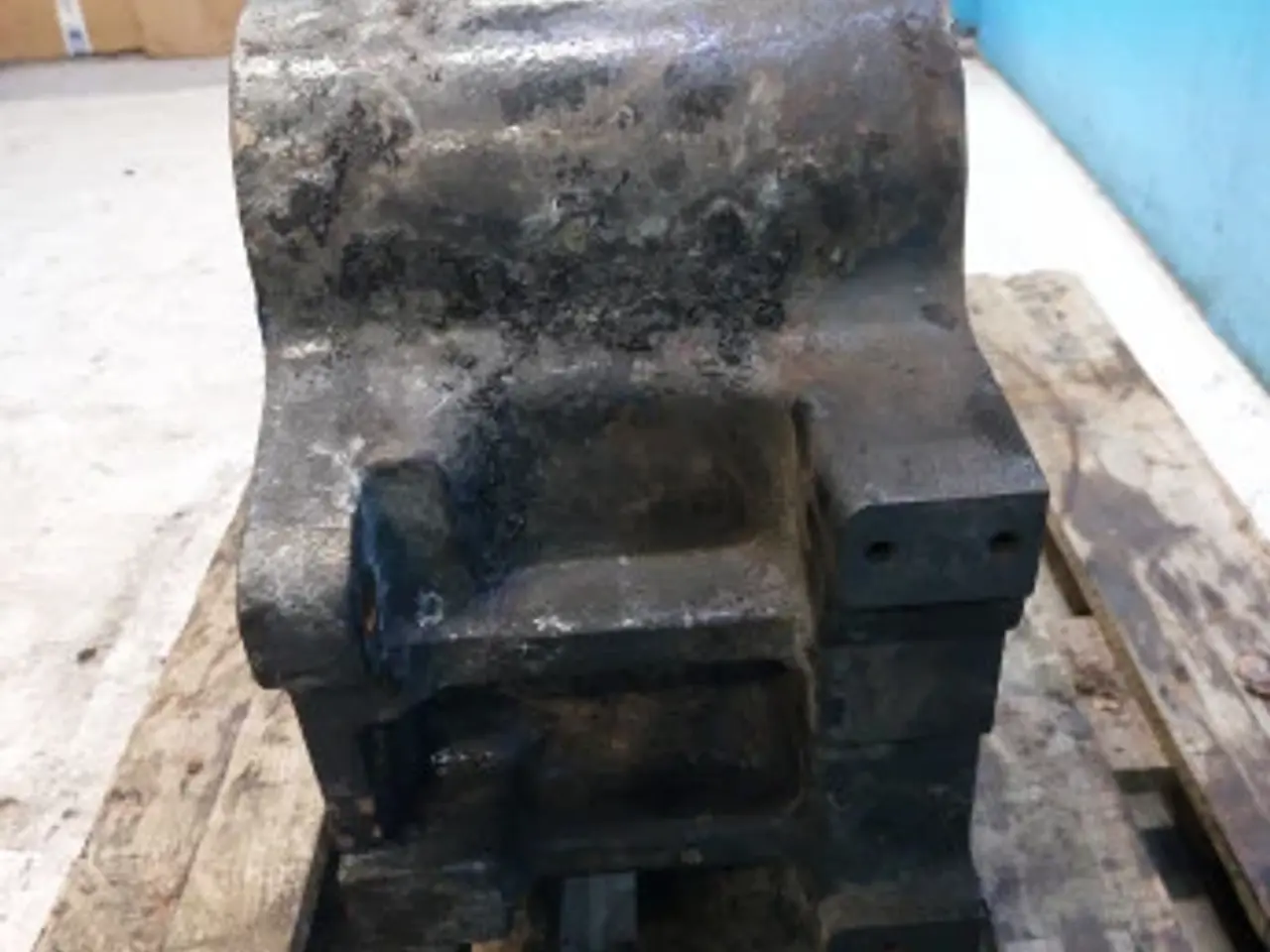 Billede 10 - New Holland T6 Afstandsstykke 47556462