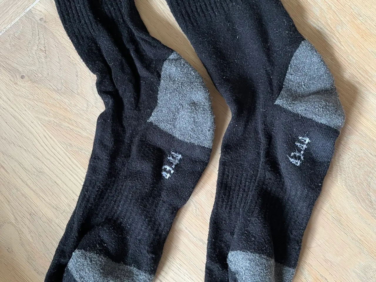 Billede 1 - Strømper str 43-44