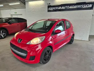 Peugeot 107 1,0 Active 68HK 5d