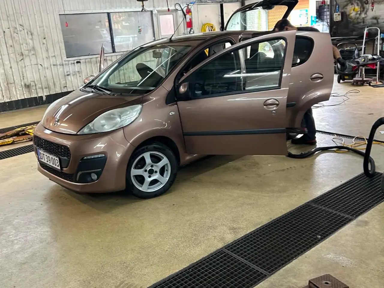 Billede 1 - Velholdt Peugeot 107 med Facelift
