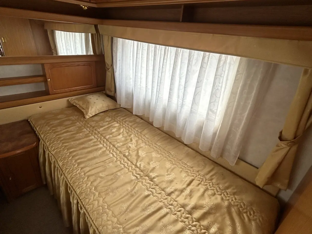Billede 9 - Velholdt, ferieklar,enkeltsenge
