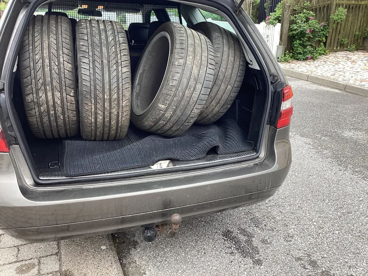 Billede 4 - Mercedes E200 st car aut BE type 212