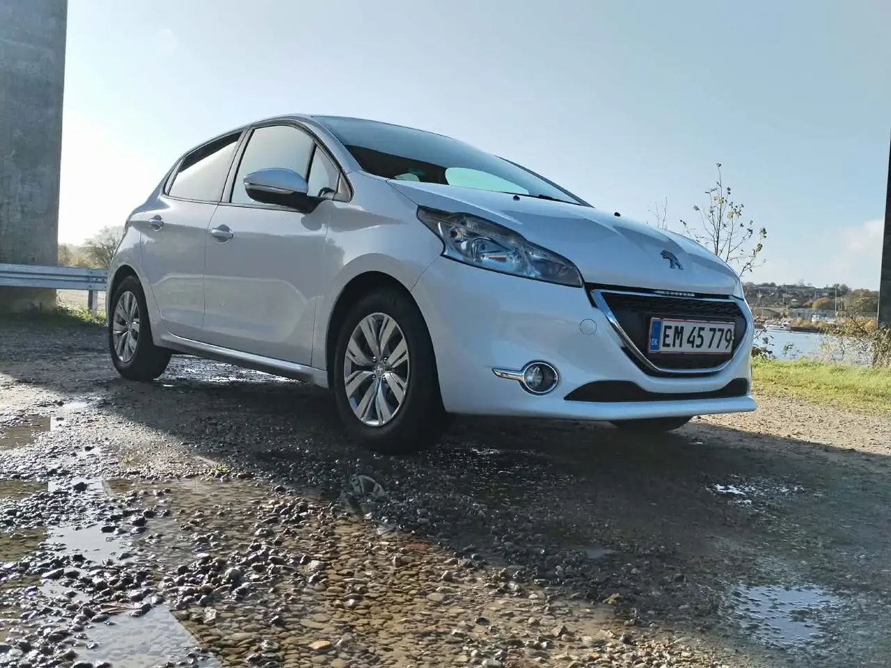 Billede 1 - 🚗 Peugeot 208 1,4 HDi – 2012 – NYSYNET! 🚗