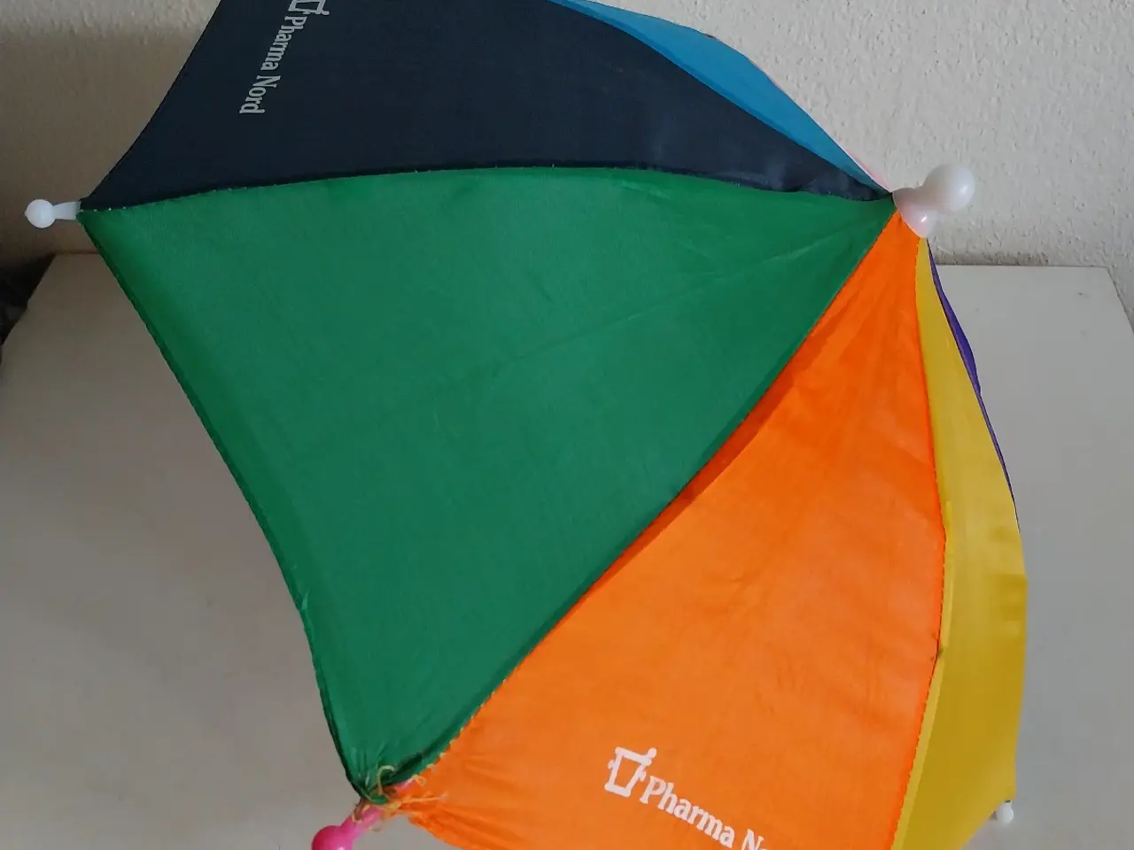 Billede 5 - Mini paraply regnbuefarvet