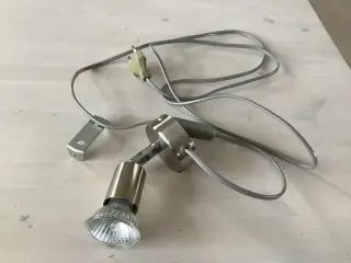 Væglampe spot i metal med ledning