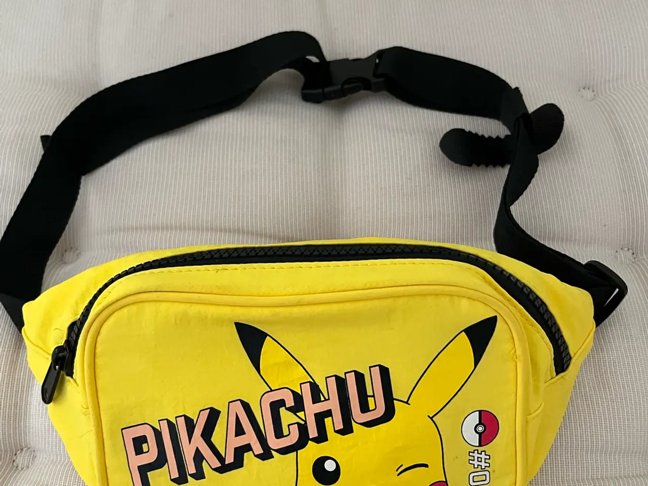 Billede 1 - Pikachu bæltetaske i stof