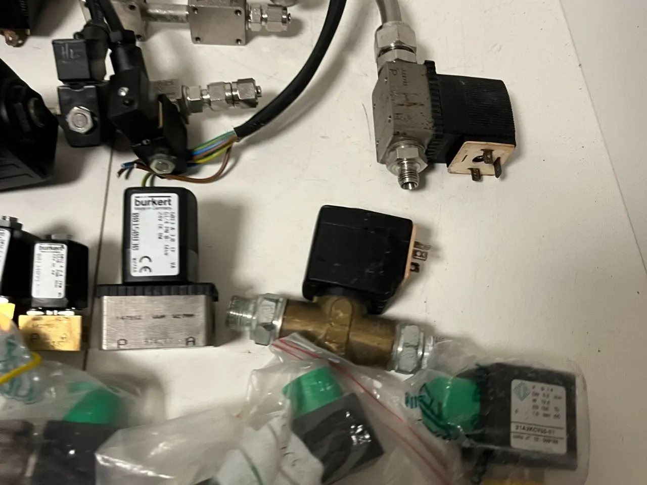 Billede 18 - Bürkert magnetventil parti 6013 6014 6016 Fittings