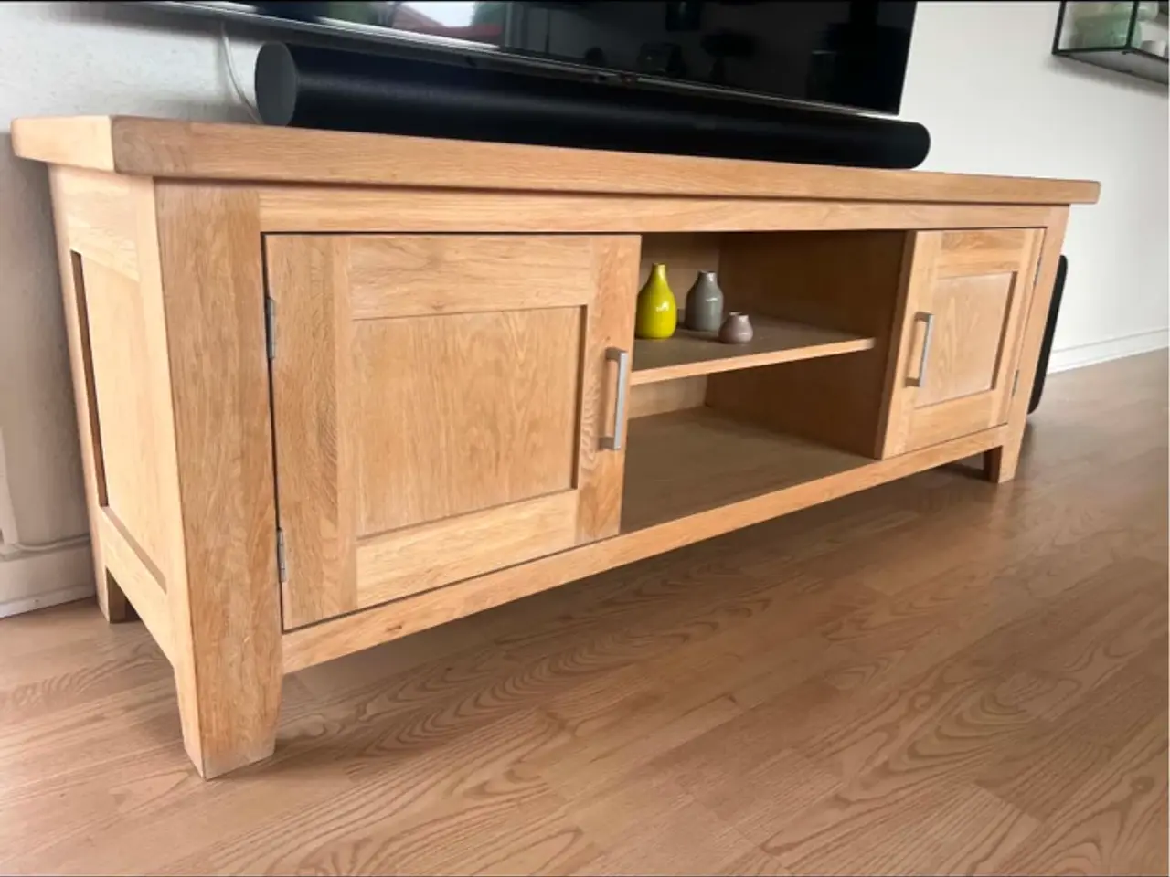 Billede 3 - Sofabord, hjørnebord og tv bord i eg