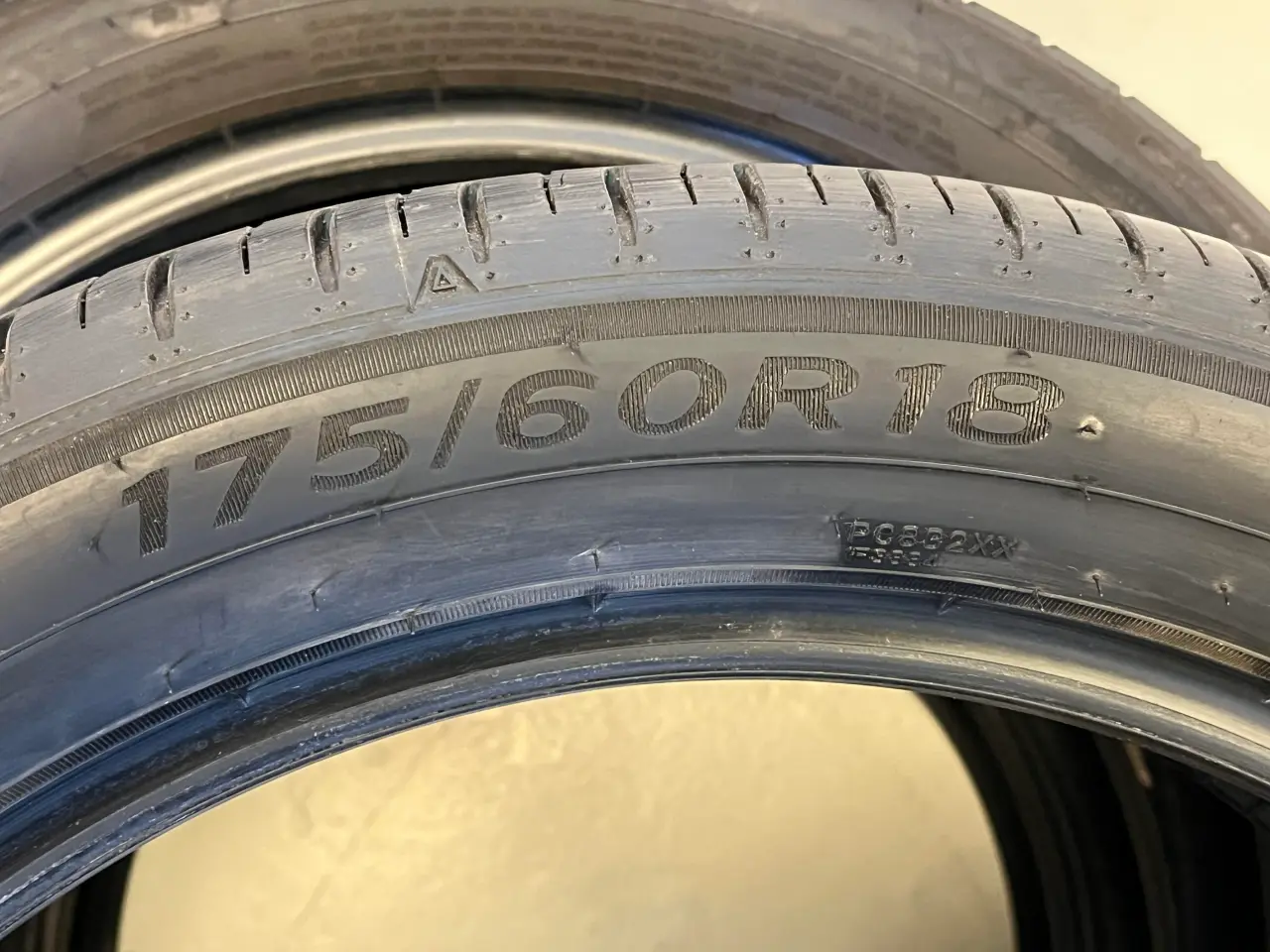 Billede 3 - 18" sommerdæk til toyota aygo X