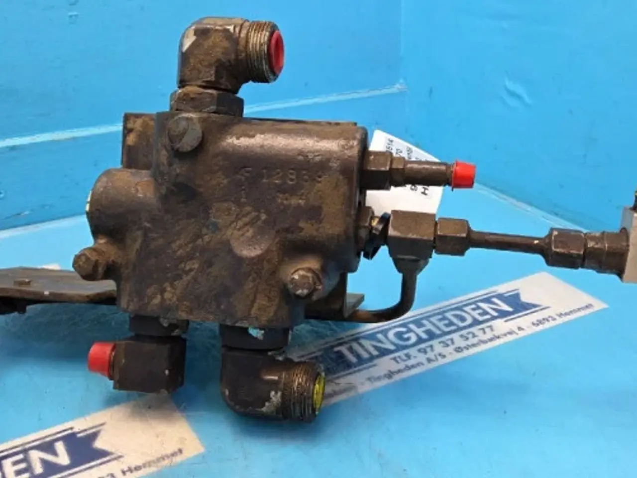 Billede 8 - New Holland 8970 Hydraulikventil 9821382