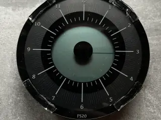 Elektronisk p skive. Soldrevet med batteri