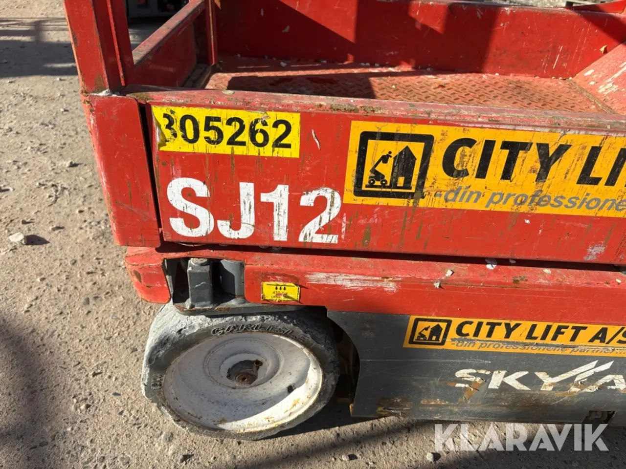 Billede 7 - Søjlelift SkyJack SJ12