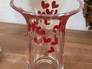 Lin Utzon vase.