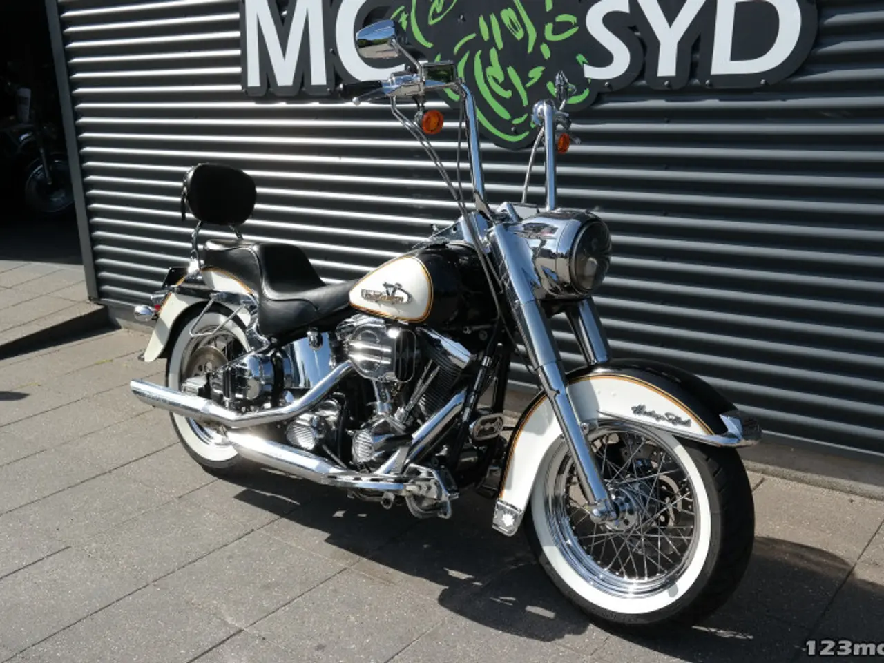 Billede 2 - Harley-Davidson FLSTC Heritage Softail Classic MC-SYD BYTTER GERNE