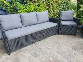 Havesofa + 2 Stole m/hynder