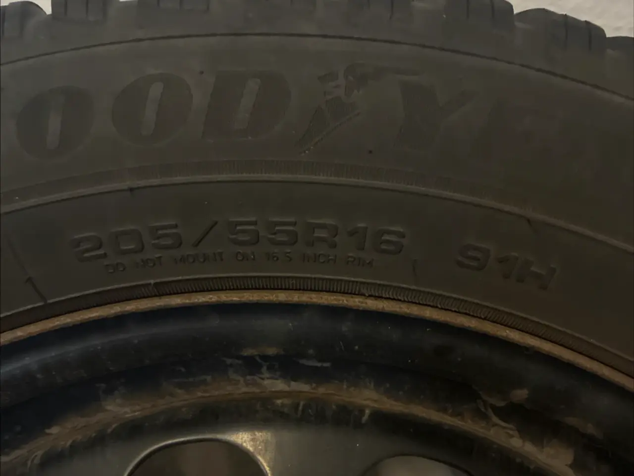 Billede 2 - 16” goodyear Vinterdæk