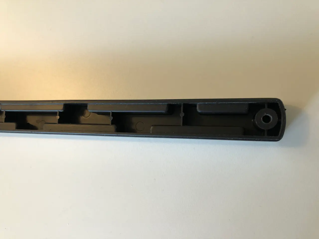 Billede 9 - Fiskars knivmagnet i sort og børstet stål