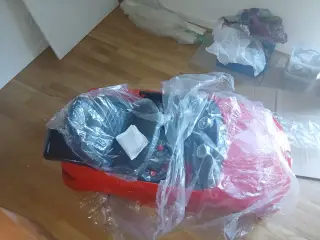 Elektrisk bil med fjernbetjening.