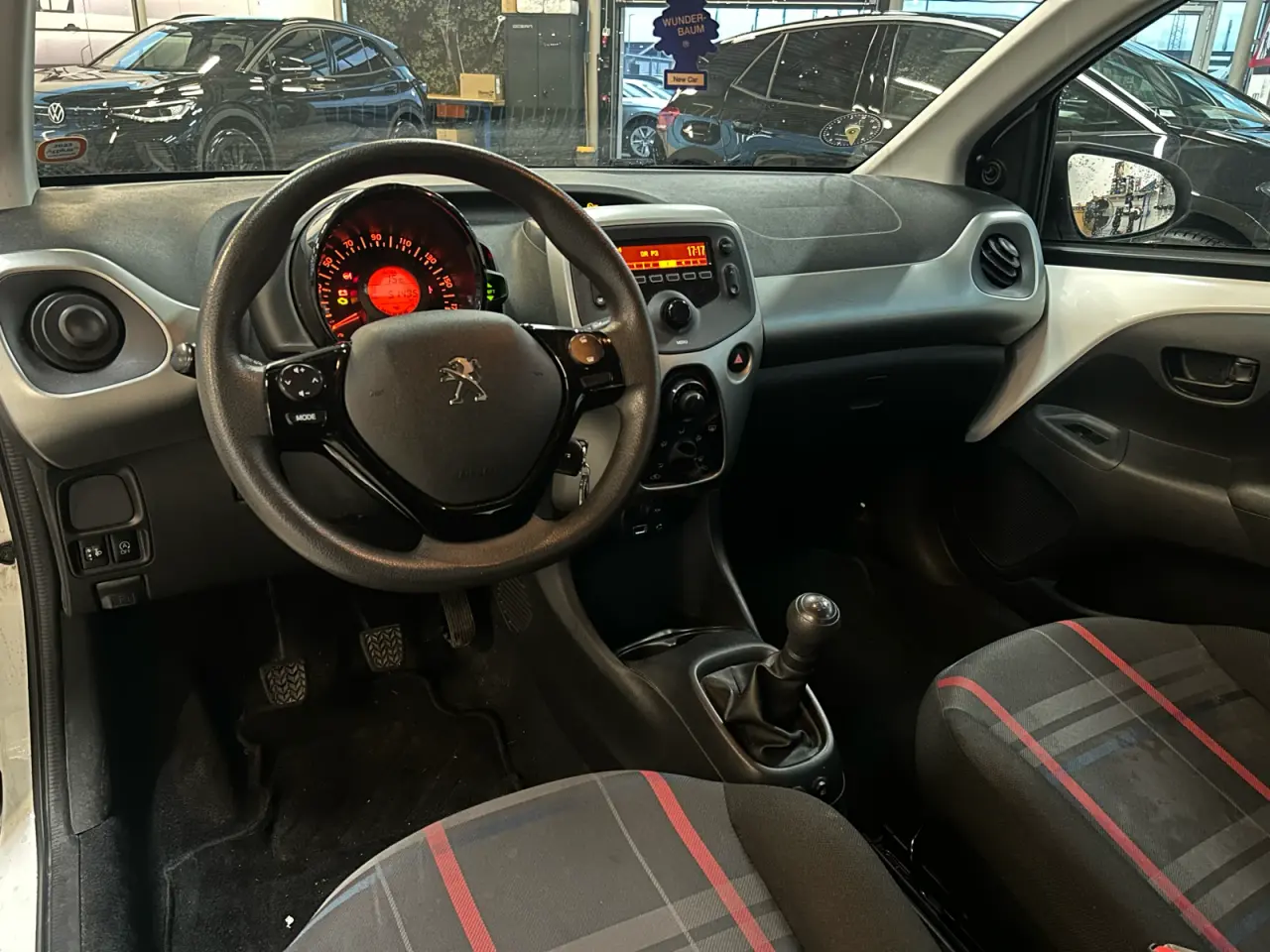 Billede 8 - Peugeot 108 1.0 – 2015 – Kun 53.000 km