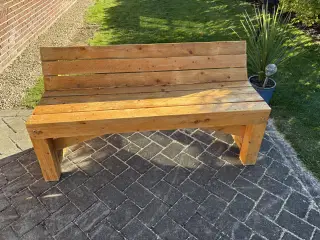 Træ bænk hjemme lavet