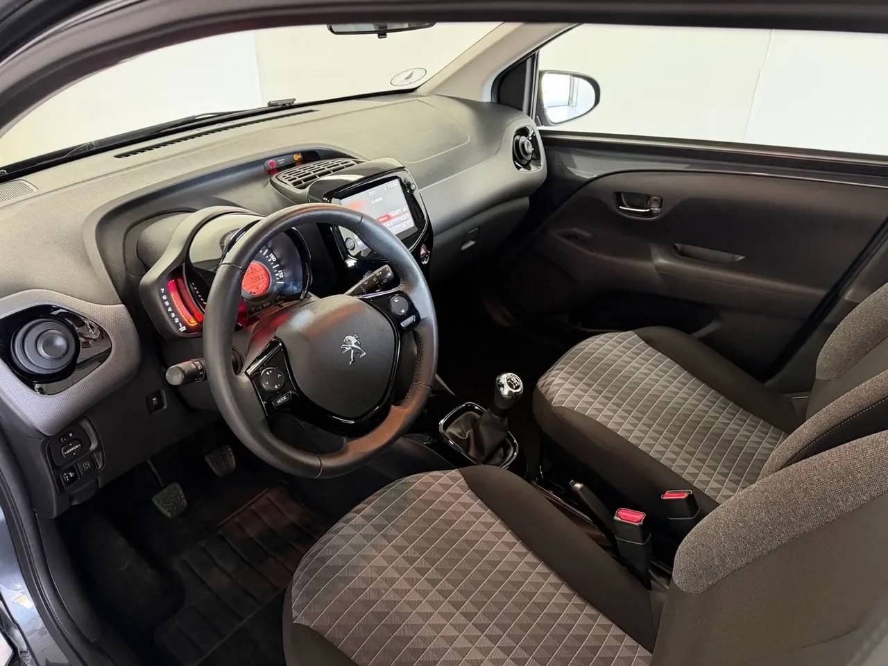 Billede 7 - Peugeot 108 1,0 e-VTi 72 Infinity