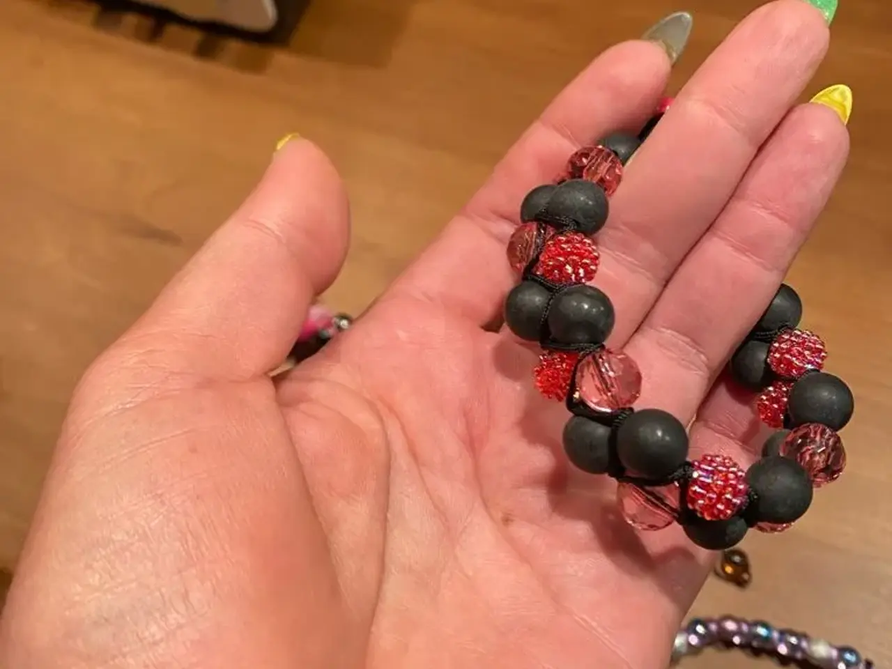 Billede 3 - Nye knyttede armbånd